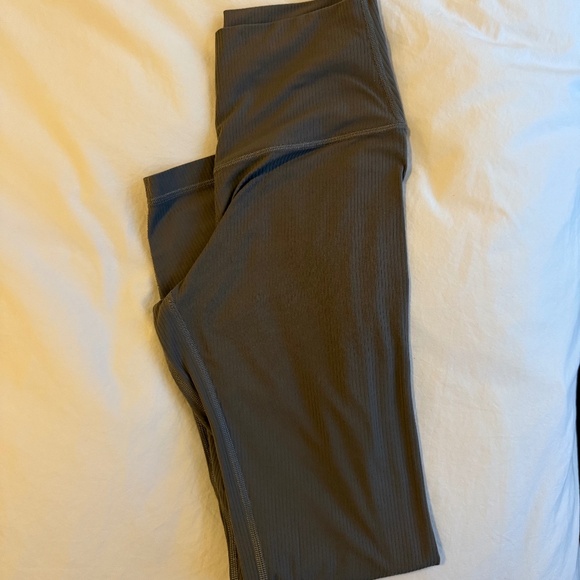Lululemon align leggings - Picture 1 of 3
